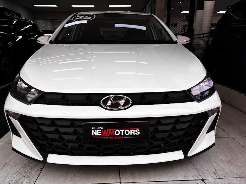 Foto do veículo HYUNDAI HB20 1.0 12V FLEX COMFORT PLUS MANUAL 2025 43.307 KM 68.777,00