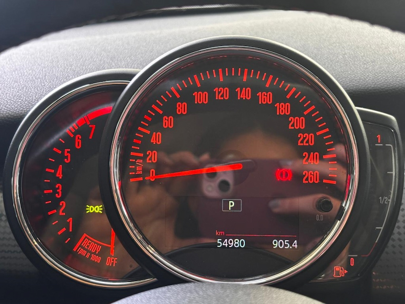 Foto do veículo MINI COOPER 1.5 12V TWINPOWER GASOLINA 4P STEPTRONIC 2020 54.979 KM 134.777,00