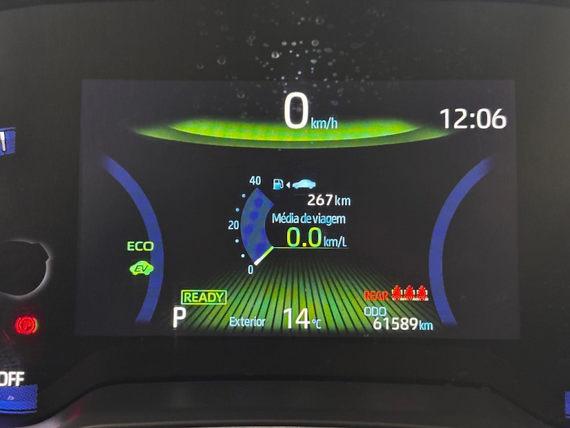 Foto do veículo TOYOTA COROLLA 1.8 VVT-I HYBRID FLEX ALTIS PREMIUM CVT 2021 61.510 KM 128.777,00
