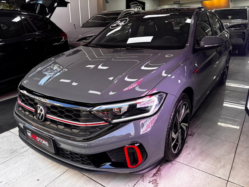 Foto do veículo VOLKSWAGEN JETTA 2.0 350 TSI GASOLINA GLI DSG 2024 33.273 KM 197.777,00