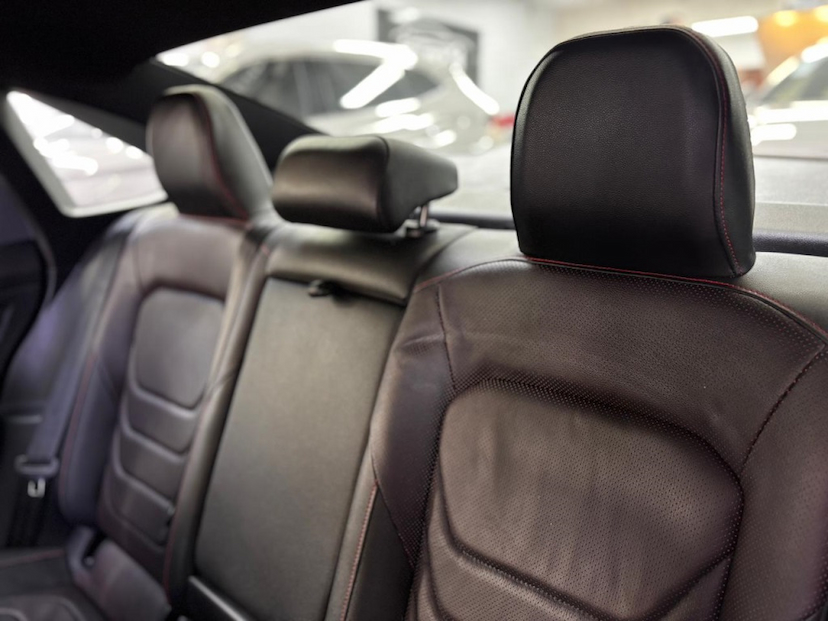 Foto do veículo VOLKSWAGEN JETTA 2.0 350 TSI GASOLINA GLI DSG 2024 33.273 KM 197.777,00