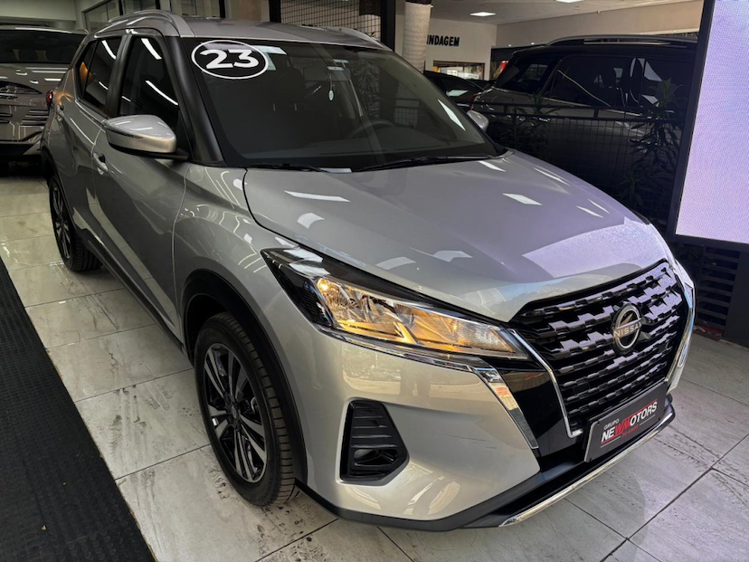 Foto do veículo NISSAN KICKS 1.6 16V FLEXSTART ADVANCE XTRONIC 2023 9.041 KM 107.777,00