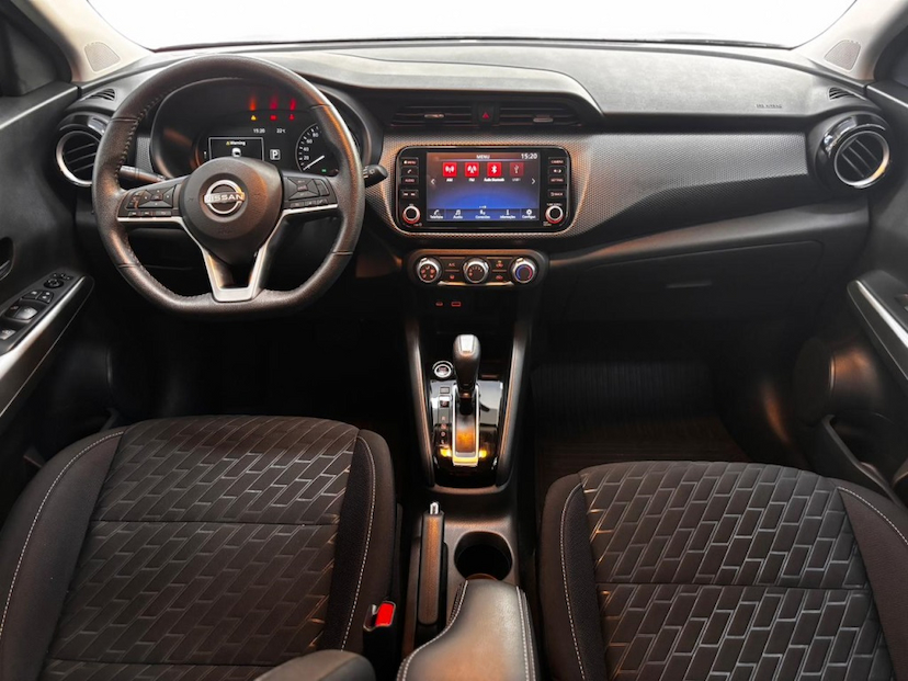 Foto do veículo NISSAN KICKS 1.6 16V FLEXSTART ADVANCE XTRONIC 2023 9.041 KM 107.777,00