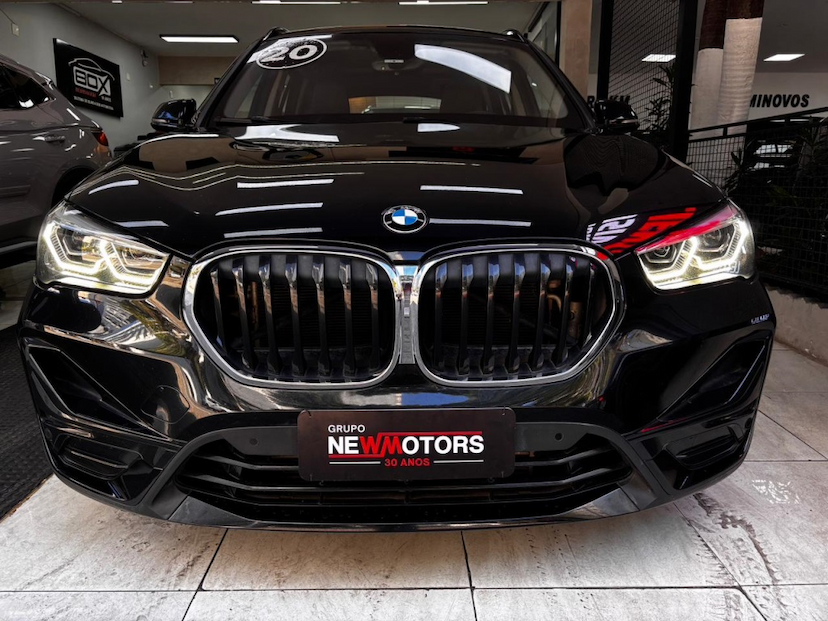 Foto do veículo BMW X1 2.0 16V TURBO ACTIVEFLEX SDRIVE20I X-LINE 4P AUTOMÁTICO 2020 51.059 KM 175.777,00