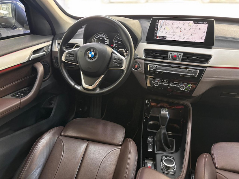 Foto do veículo BMW X1 2.0 16V TURBO ACTIVEFLEX SDRIVE20I X-LINE 4P AUTOMÁTICO 2020 51.059 KM 175.777,00