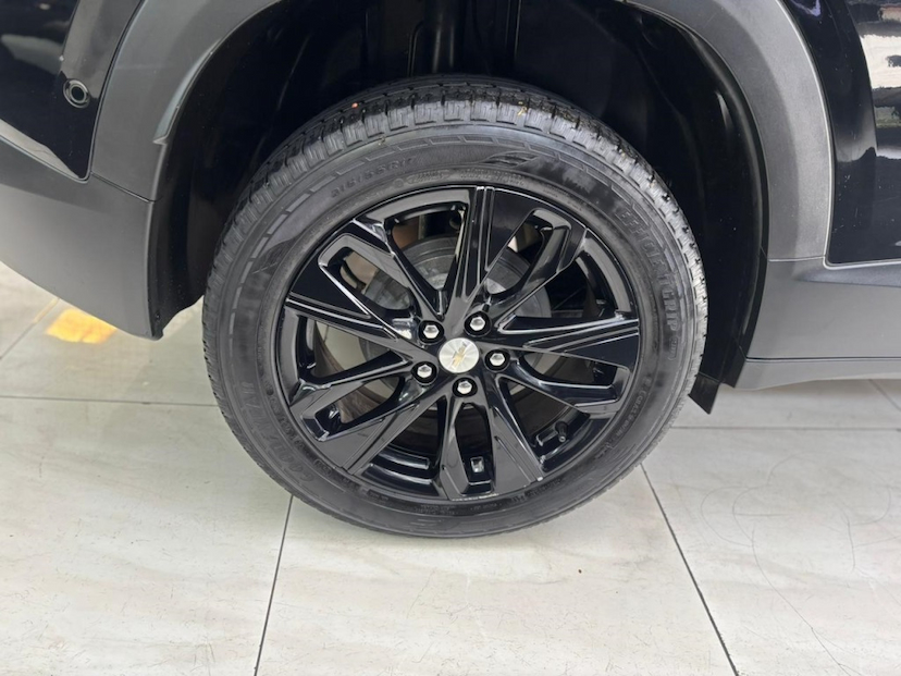 Foto do veículo CHEVROLET TRACKER 1.0 TURBO FLEX LTZ AUTOMÁTICO 2021 60.853 KM 94.777,00