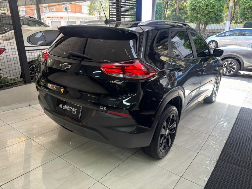 Foto do veículo CHEVROLET TRACKER 1.0 TURBO FLEX LTZ AUTOMÁTICO 2021 60.853 KM 94.777,00
