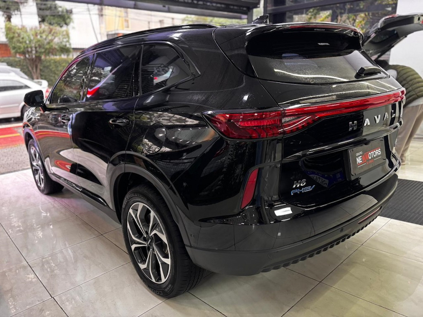 Foto do veículo GWM HAVAL H6 1.5 PHEV AWD E-TRACTION 2024 26.651 KM 287.777,00