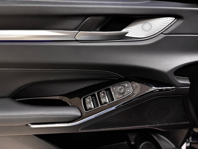 Foto do veículo GWM HAVAL H6 1.5 PHEV AWD E-TRACTION 2024 26.651 KM 287.777,00