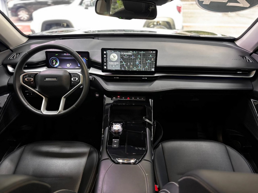 Foto do veículo GWM HAVAL H6 1.5 PHEV AWD E-TRACTION 2024 26.651 KM 287.777,00