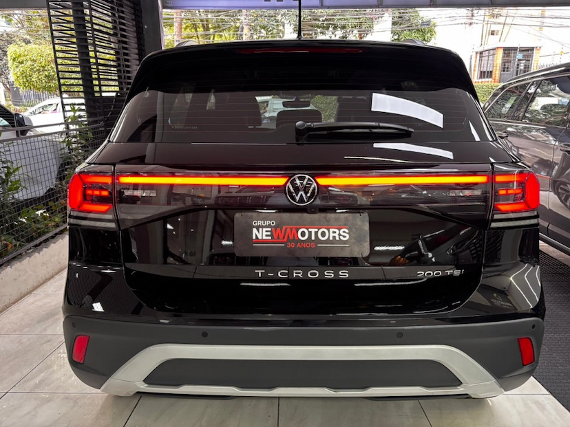 Foto do veículo VOLKSWAGEN T-CROSS 1.0 200 TSI TOTAL FLEX COMFORTLINE AUTOMÁTICO 2025 10.457 KM 132.777,00