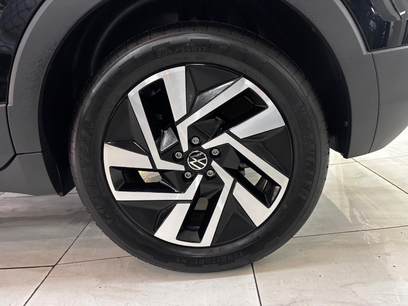 Foto do veículo VOLKSWAGEN T-CROSS 1.0 200 TSI TOTAL FLEX COMFORTLINE AUTOMÁTICO 2025 10.457 KM 132.777,00
