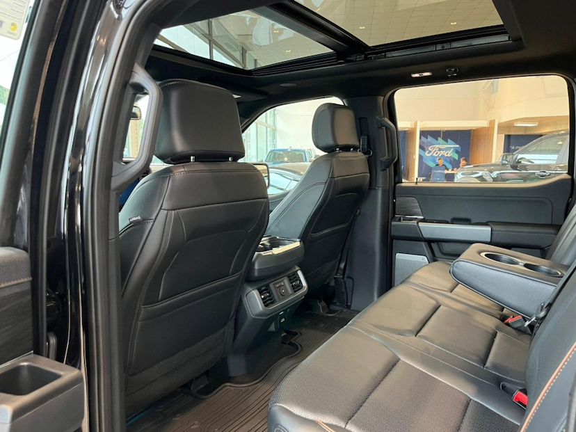 Foto do veículo FORD F-150 5.0 V8 GASOLINA CD LARIAT FX4 AUTOMÁTICO 2025 0 KM 530.800,00