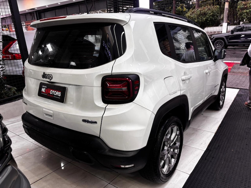 Foto do veículo JEEP RENEGADE 1.3 T270 TURBO FLEX LONGITUDE AT6 2025 52.009 KM 114.777,00