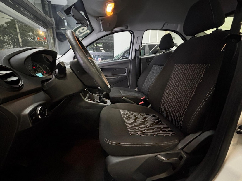 Foto do veículo FORD KA 1.0 TI-VCT FLEX SE SEDAN MANUAL 2019 125.069 KM 41.777,00
