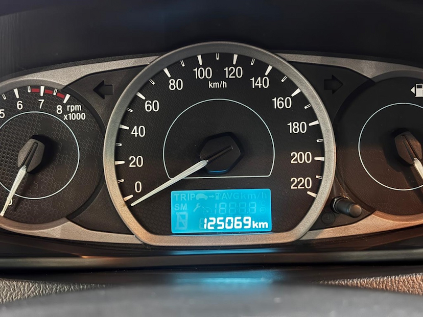 Foto do veículo FORD KA 1.0 TI-VCT FLEX SE SEDAN MANUAL 2019 125.069 KM 41.777,00