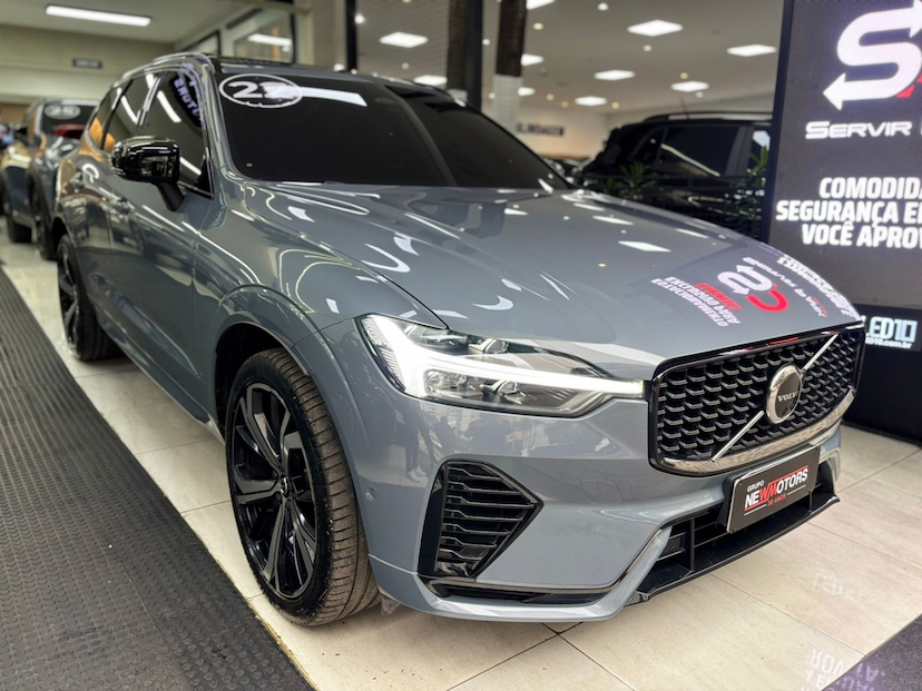 Foto do veículo VOLVO XC60 2.0 T8 RECHARGE R-DESIGN AWD GEARTRONIC 2022 53.691 KM 279.777,00