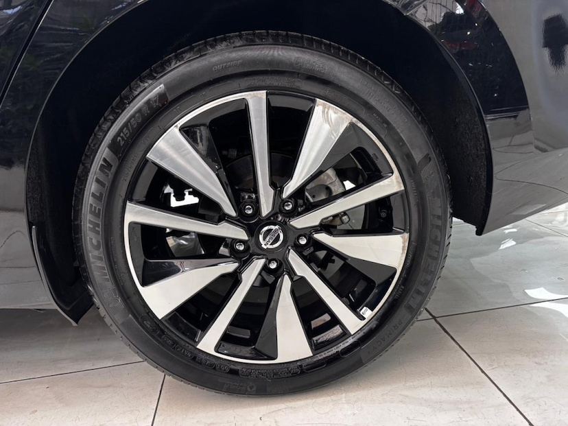 Foto do veículo NISSAN SENTRA 2.0 16V GASOLINA ADVANCE XTRONIC 2023 47.105 KM 115.777,00