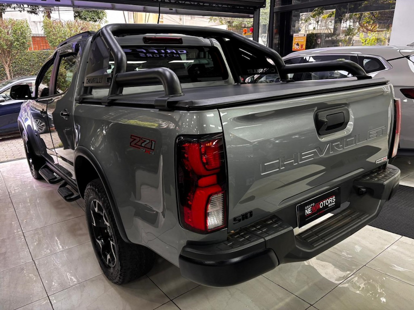 Foto do veículo CHEVROLET S10 2.8 16V TURBO DIESEL Z71 CD 4X4 AUTOMÁTICO 2025 39.540 KM 233.777,00