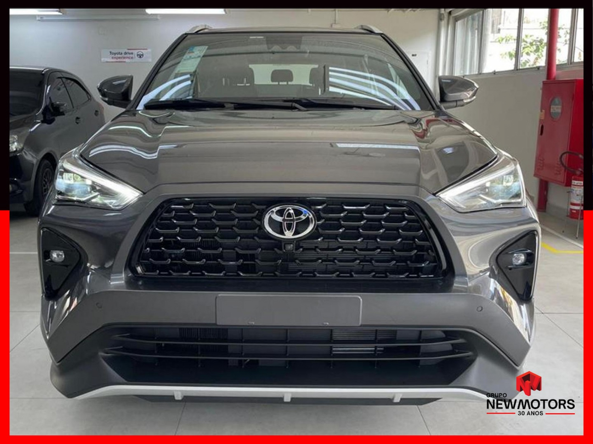Foto do veículo TOYOTA YARIS CROSS 1.5 VVT-I HYBRID FLEX XRX CVT 2026/2026 0 KM R$ 177.890,00