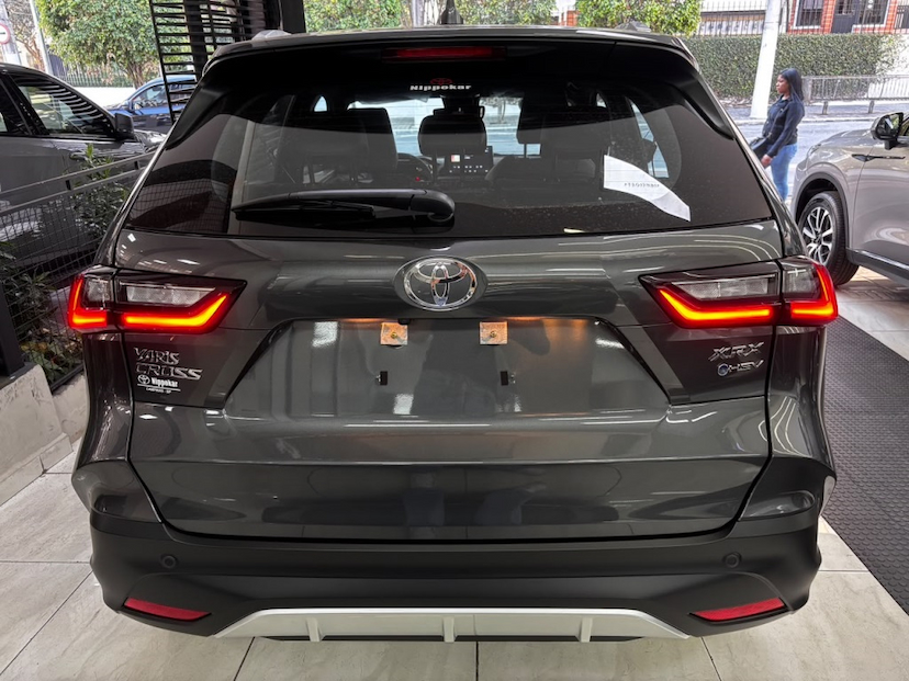 Foto do veículo TOYOTA YARIS CROSS 1.5 VVT-I HYBRID FLEX XRX CVT 2026 0 KM 166.890,00