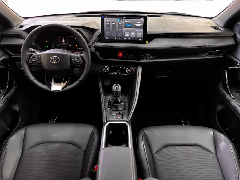 Foto do veículo TOYOTA YARIS CROSS 1.5 VVT-I HYBRID FLEX XRE CVT 2026 0 KM 173.900,00