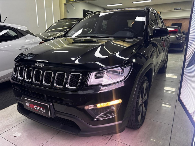 Foto do veículo JEEP COMPASS 2.0 16V FLEX LONGITUDE AUTOMÁTICO 2017 47.180 KM 103.777,00