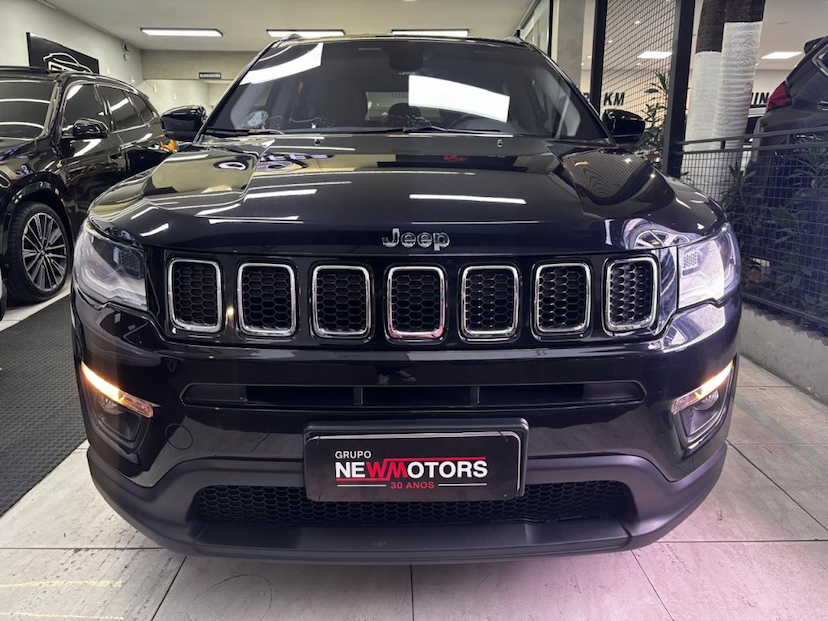Foto do veículo JEEP COMPASS 2.0 16V FLEX LONGITUDE AUTOMÁTICO 2017 47.180 KM 103.777,00