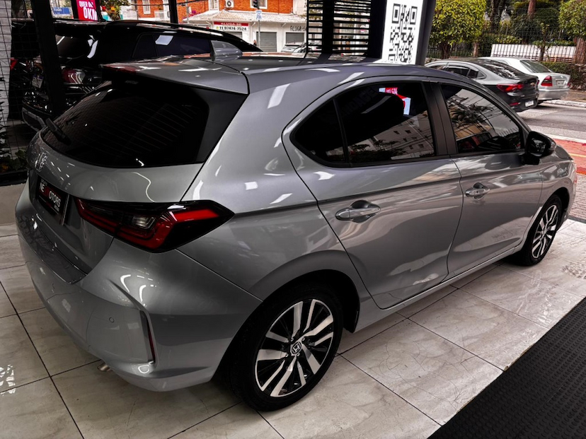 Foto do veículo HONDA CITY 1.5 I-VTEC FLEX HATCH TOURING CVT 2024 6.177 KM 113.777,00