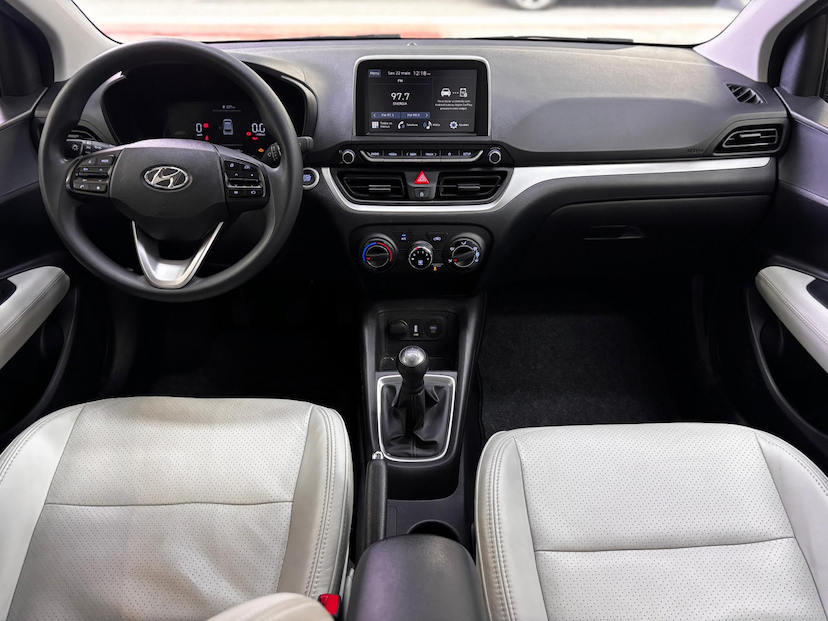 Foto do veículo HYUNDAI HB20 1.0 12V FLEX LIMITED PLUS MANUAL 2025 26.868 KM 79.777,00