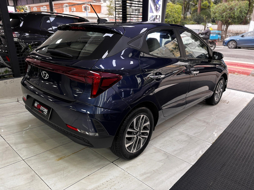 Foto do veículo HYUNDAI HB20 1.0 12V FLEX LIMITED PLUS MANUAL 2025 26.868 KM 79.777,00