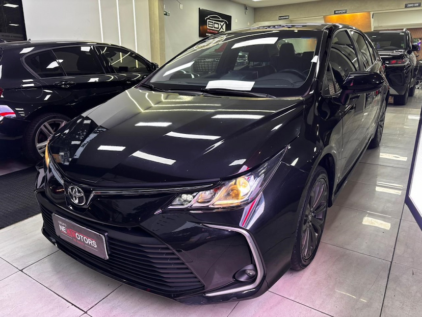 Foto do veículo TOYOTA COROLLA 2.0 VVT-IE FLEX XEI DIRECT SHIFT 2021 67.690 KM 117.777,00