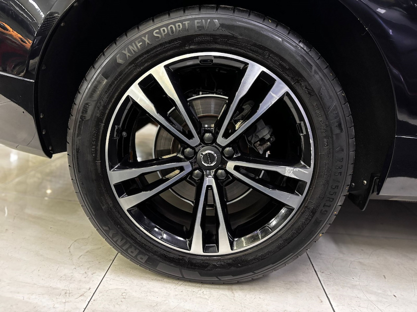 Foto do veículo VOLVO XC60 2.0 T5 GASOLINA MOMENTUM AWD GEARTRONIC 2019 86.643 KM 148.777,00