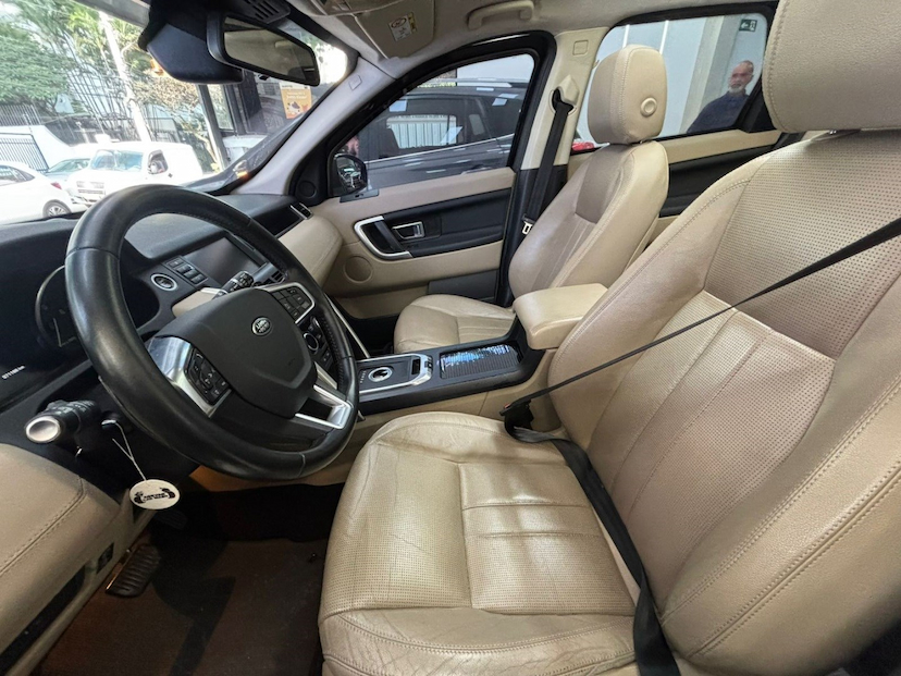 Foto do veículo LAND ROVER DISCOVERY SPORT 2.0 16V SI4 TURBO GASOLINA HSE 4P AUTOMÁTICO 2016 71.180 KM 125.777,00