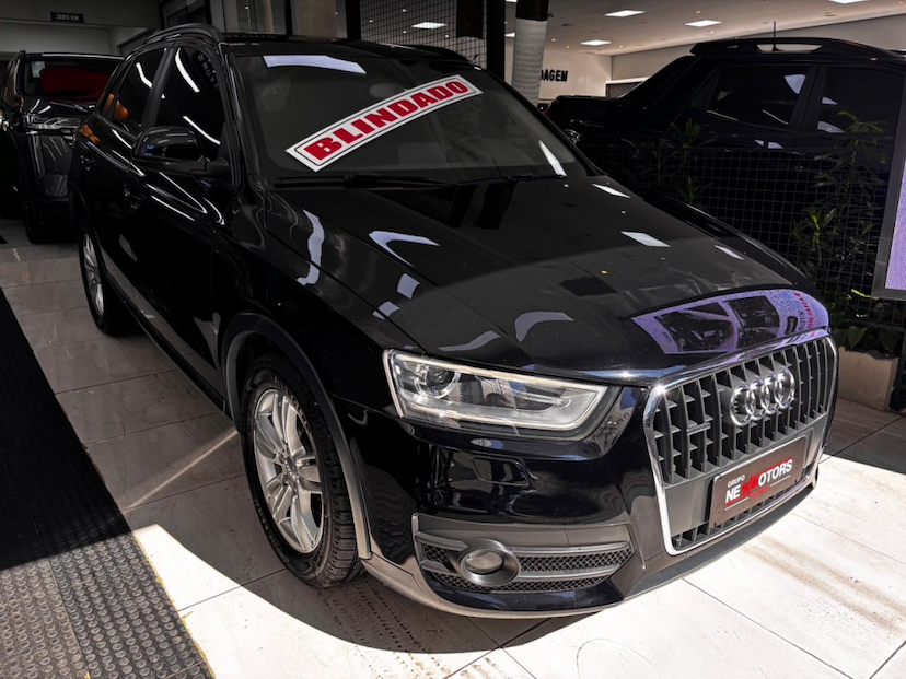 Foto do veículo AUDI Q3 2.0 TFSI ATTRACTION QUATTRO 4P GASOLINA S TRONIC 2014 82.757 KM 81.777,00
