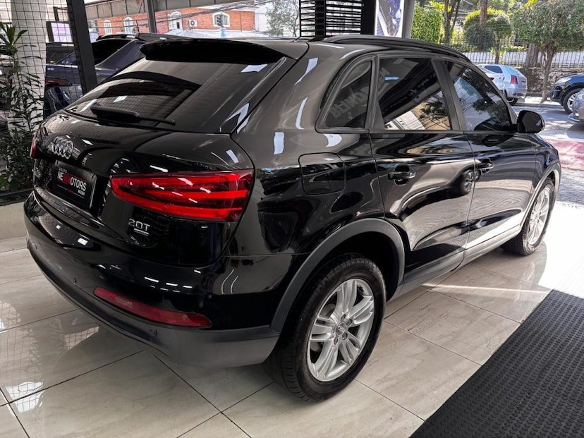 Foto do veículo AUDI Q3 2.0 TFSI ATTRACTION QUATTRO 4P GASOLINA S TRONIC 2014 82.757 KM 81.777,00