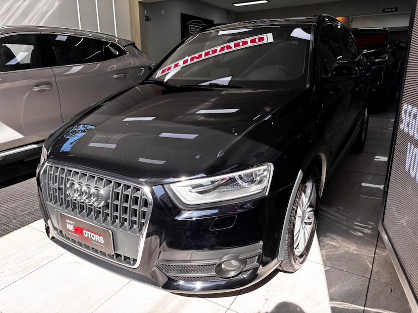Foto do veículo AUDI Q3 2.0 TFSI ATTRACTION QUATTRO 4P GASOLINA S TRONIC 2014 82.757 KM 81.777,00