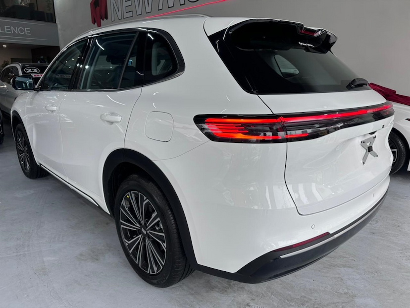 Foto do veículo GEELY EX5 60,22 KW ELÉTRICO MAX 2026 0 KM 229.900,00
