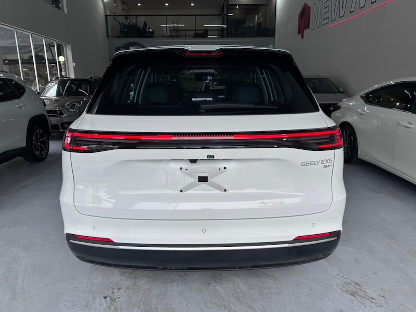 Foto do veículo GEELY EX5 60,22 KW ELÉTRICO MAX 2026 0 KM 229.900,00