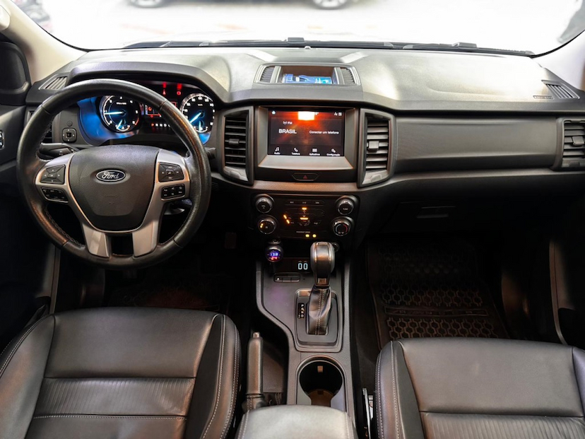 Foto do veículo FORD RANGER 2.2 XLS 4X2 CD 16V DIESEL 4P AUTOMÁTICO 2023 46.771 KM 163.777,00