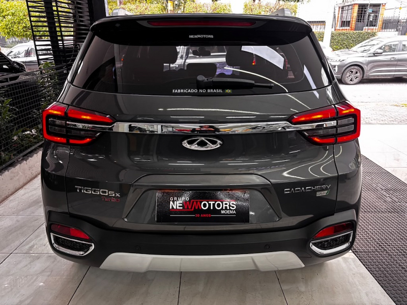 Foto do veículo CAOA CHERY TIGGO 5X 1.5 VVT TURBO IFLEX T DCT 2021 64.371 KM 89.777,00
