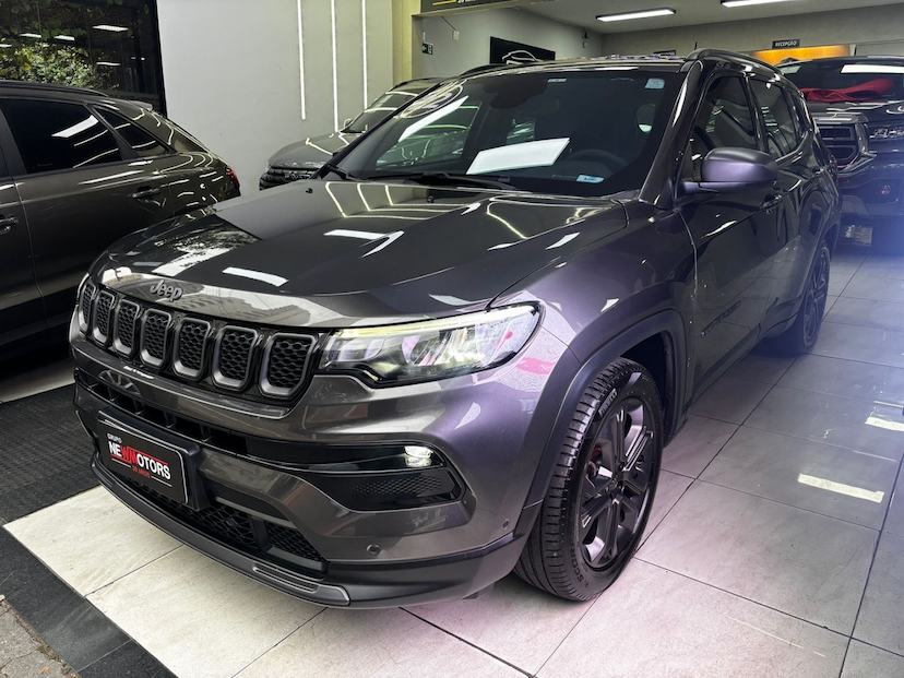 Foto do veículo JEEP COMPASS 1.3 T270 TURBO FLEX LONGITUDE AT6 2022 29.900 KM 167.777,00