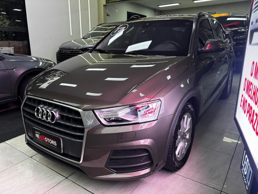 Foto do veículo AUDI Q3 1.4 TFSI AMBITION FLEX 4P S TRONIC 2017 56.462 KM 129.777,00