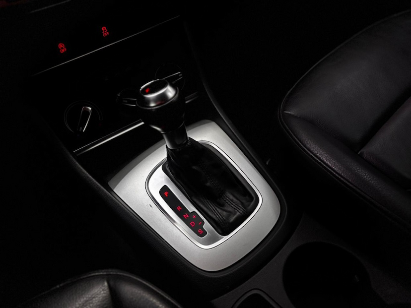 Foto do veículo AUDI Q3 1.4 TFSI AMBITION FLEX 4P S TRONIC 2017 56.462 KM 129.777,00