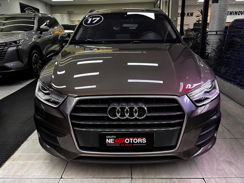 Foto do veículo AUDI Q3 1.4 TFSI AMBITION FLEX 4P S TRONIC 2017 56.462 KM 129.777,00