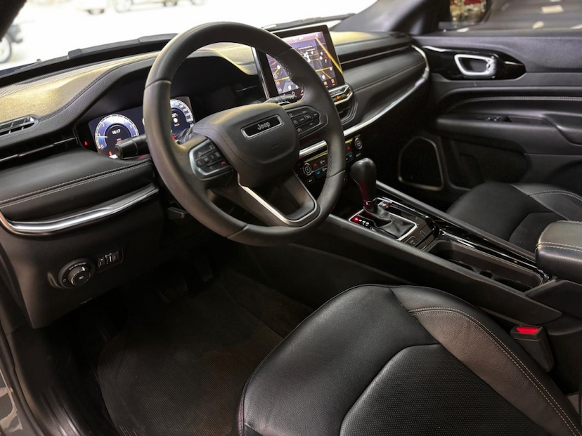 Foto do veículo JEEP COMPASS 1.3 T270 TURBO FLEX S AT6 2023 23.243 KM 154.777,00