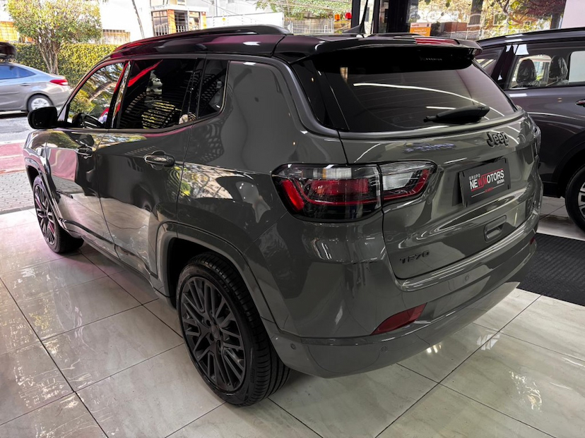 Foto do veículo JEEP COMPASS 1.3 T270 TURBO FLEX S AT6 2023 23.243 KM 154.777,00