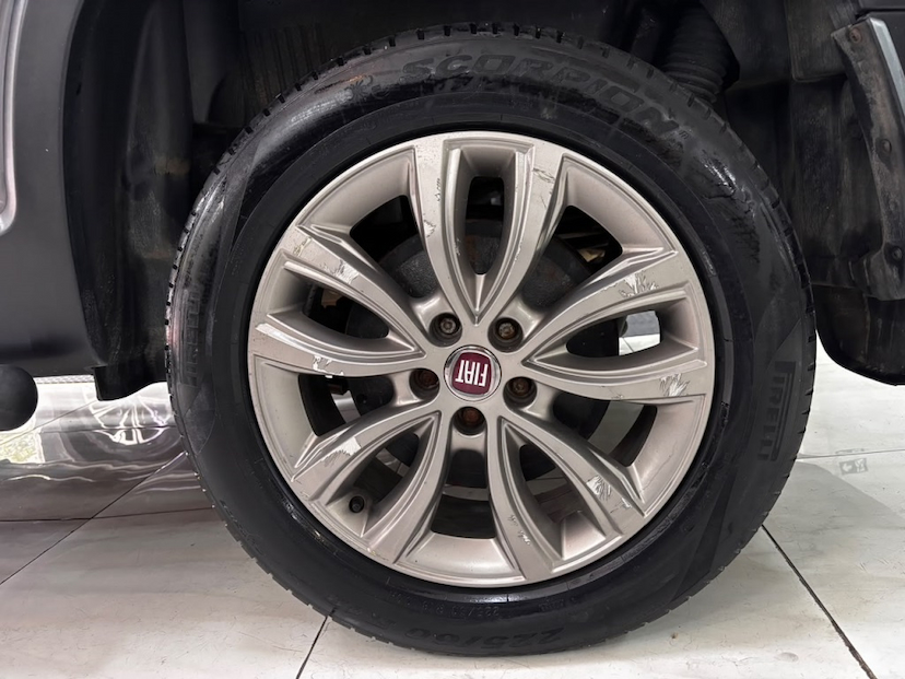 Foto do veículo FIAT TORO 2.0 16V TURBO DIESEL RANCH 4WD AT9 2021 98.555 KM 108.777,00