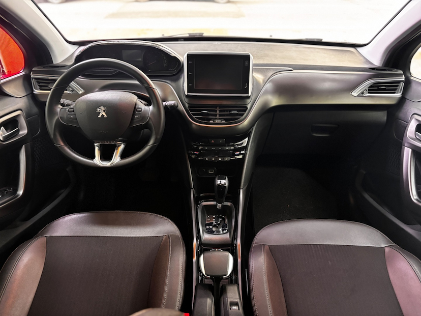 Foto do veículo PEUGEOT 2008 1.6 16V THP FLEX GRIFFE 4P AUTOMÁTICO 2022 46.964 KM 87.777,00
