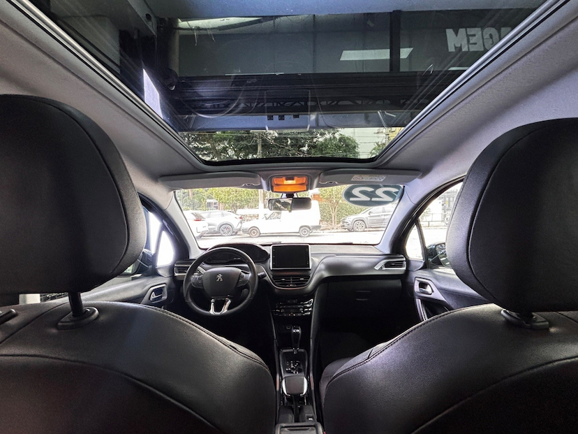 Foto do veículo PEUGEOT 2008 1.6 16V THP FLEX GRIFFE 4P AUTOMÁTICO 2022 46.964 KM 87.777,00